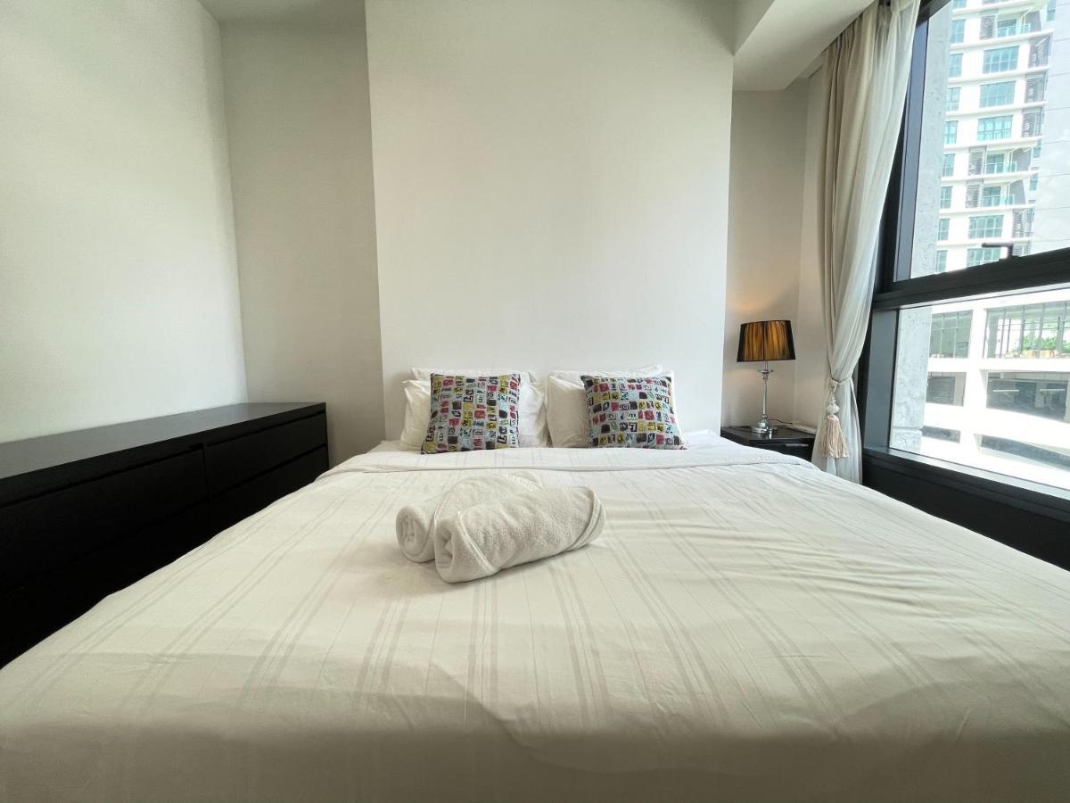 Arcoris, Mont Kiara By Mk Home Kuala Lumpur Bagian luar foto
