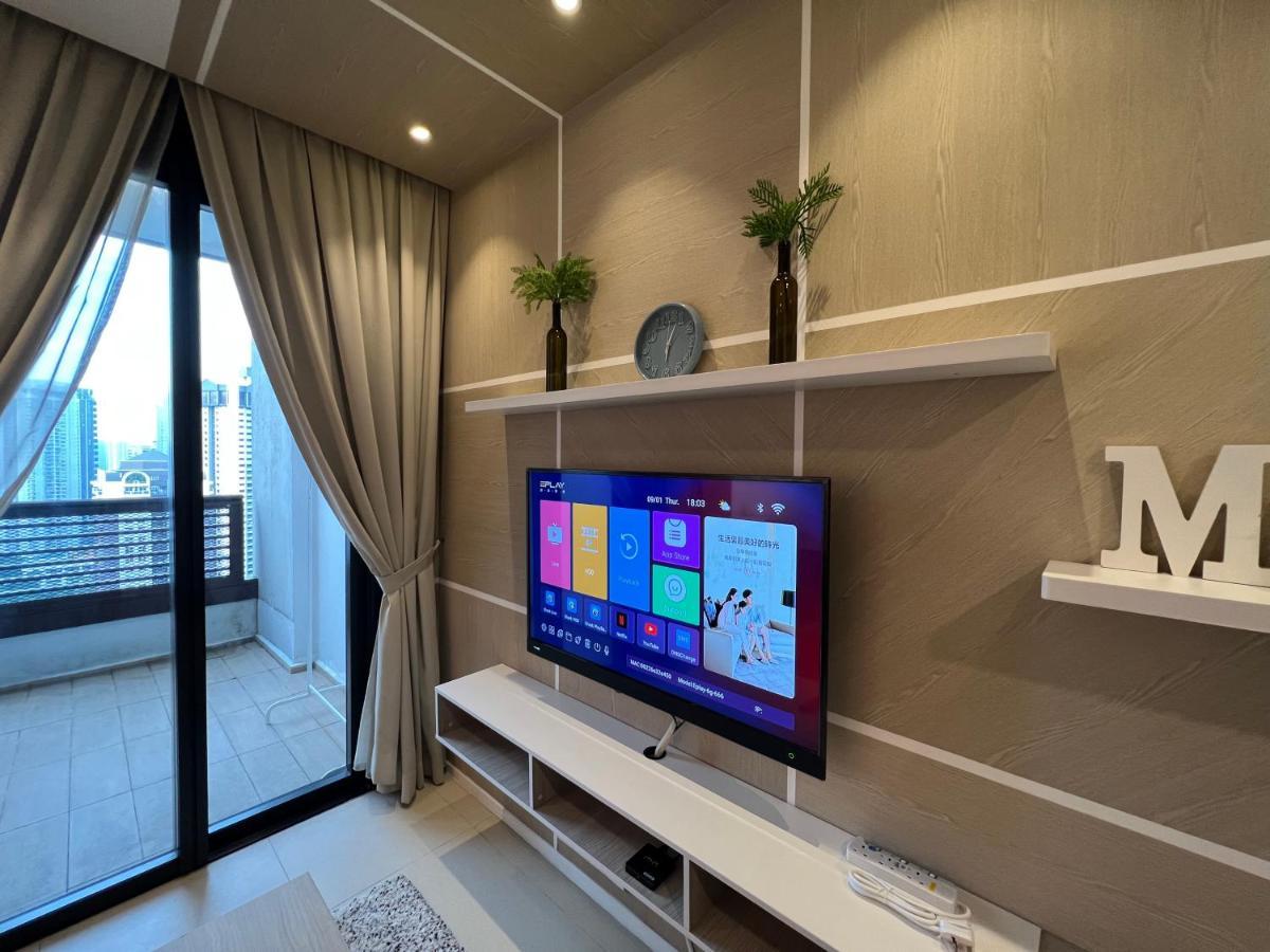 Arcoris, Mont Kiara By Mk Home Kuala Lumpur Bagian luar foto
