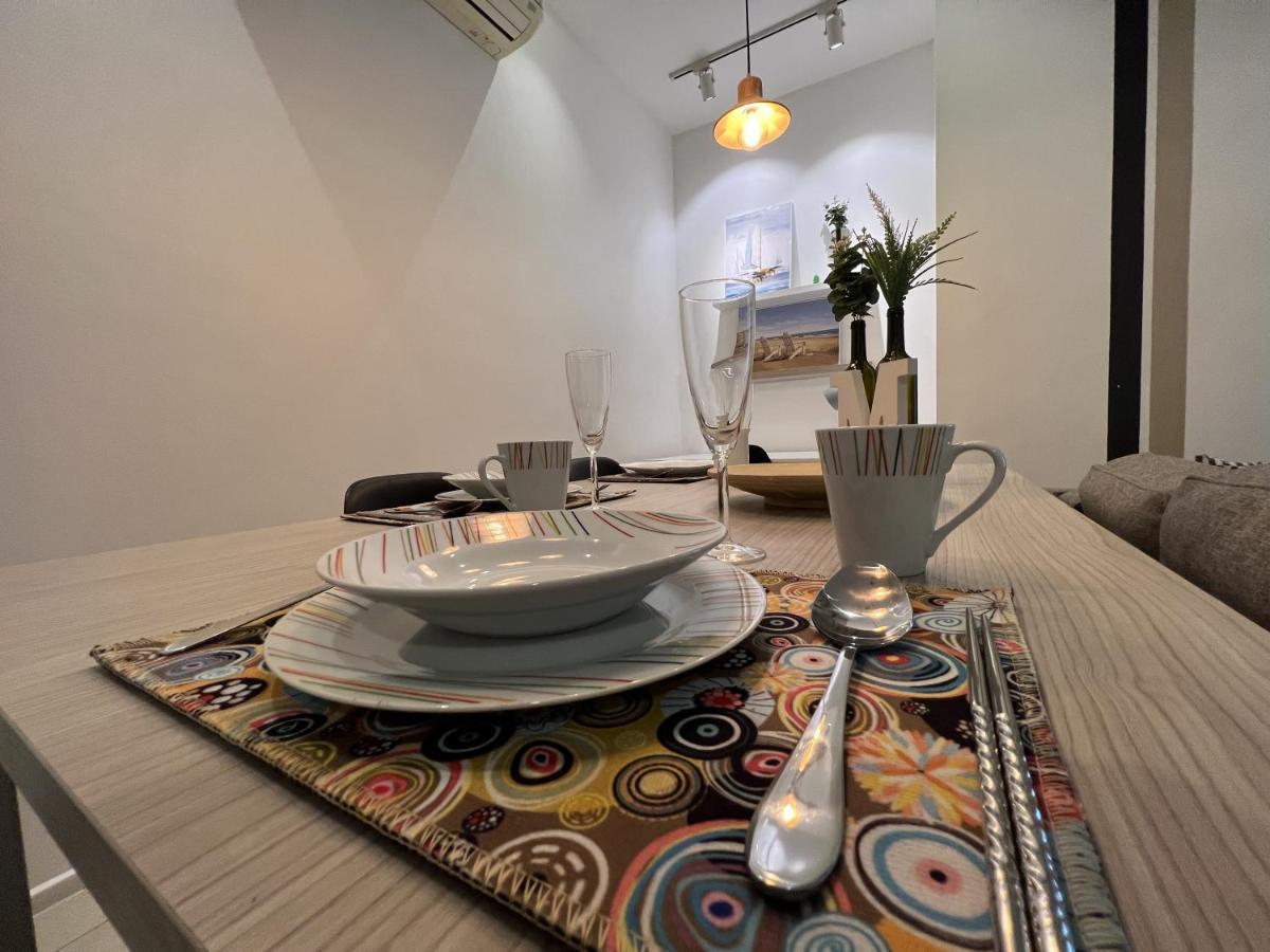Arcoris, Mont Kiara By Mk Home Kuala Lumpur Bagian luar foto